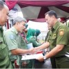 Wakil Bupati Kuningan, H Acep Purnama SH MH secara simbolis memberikan KPE kepada perwakilan PNS.
