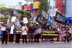 Aksi peduli gaza