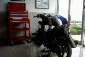 salah seorang siswa yang sedang mengikuti LKS