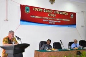 FGD, Kembangan Investasi di Kuningan