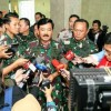 Panglima TNI saat memberikan keterangan persnya dihadapan sejumlah wartawan.