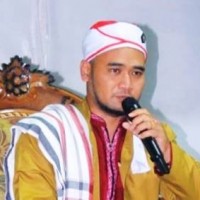 Ust. Abdul Karim (Pengasuh Ma'had Taufiq Mubarok)