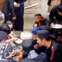 Masyarakat Desa Pajambon saat menggelar tradisi tawasul di petilasan Arya Kamuning.